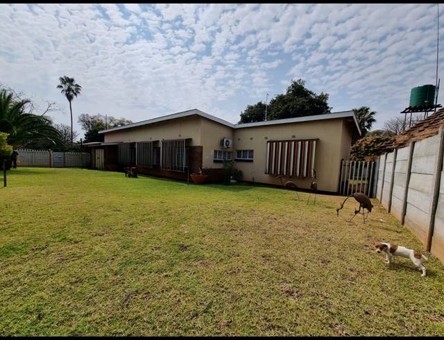 3 BEDROOM HOUSE FOR SALE IN BO-DORP